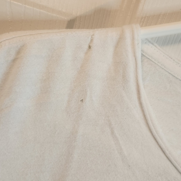 Guess by Marciano T-shirt - Picture 6 of 6